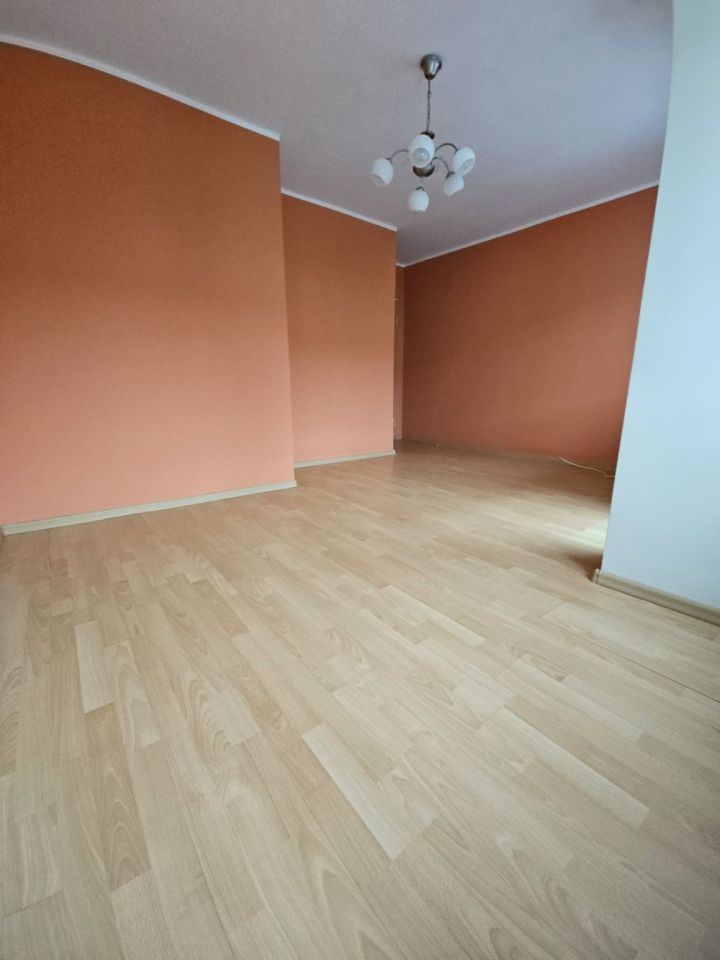 Mieszkanie 4-pokojowe Nowa Ruda Słupiec, os. Wojska Polskiego. Zdjęcie 3