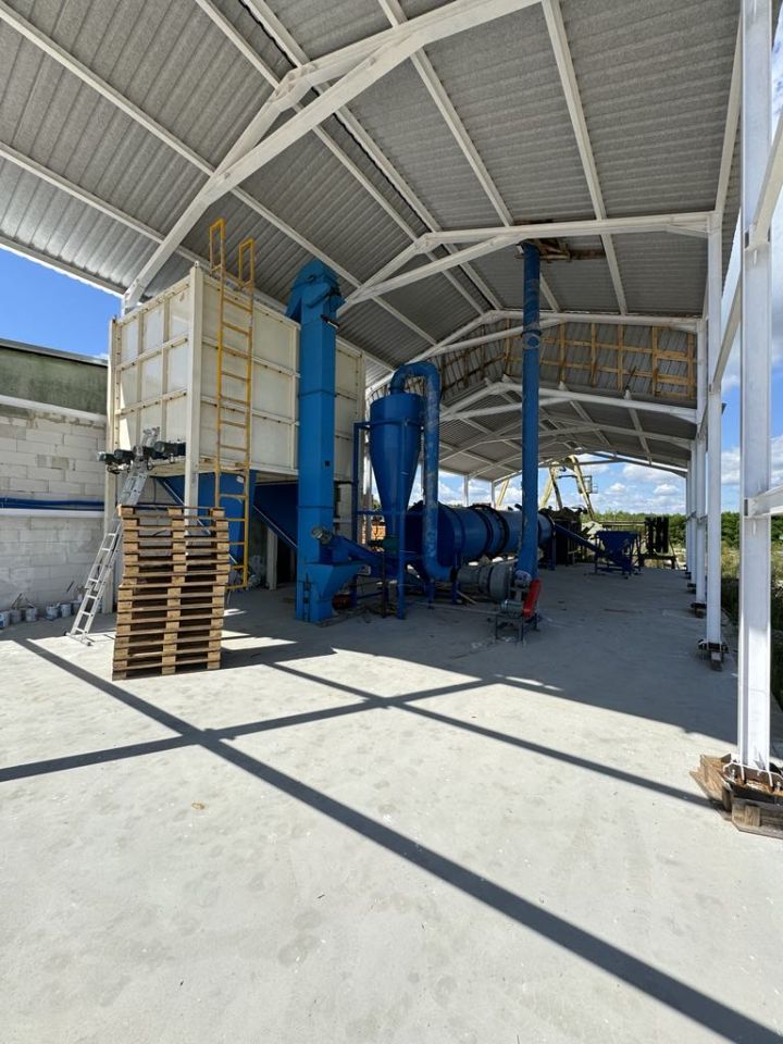 Hala/magazyn Chmielnik, ul. Adolfa Dygasińskiego. Zdjęcie 5