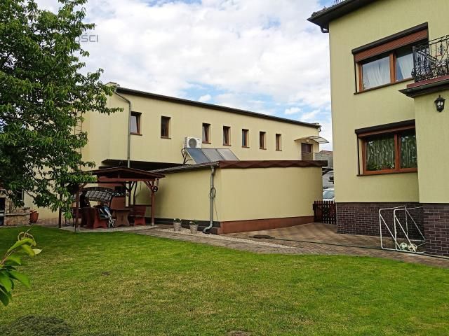 dom wolnostojący, 8 pokoi Pyskowice. Zdjęcie 12