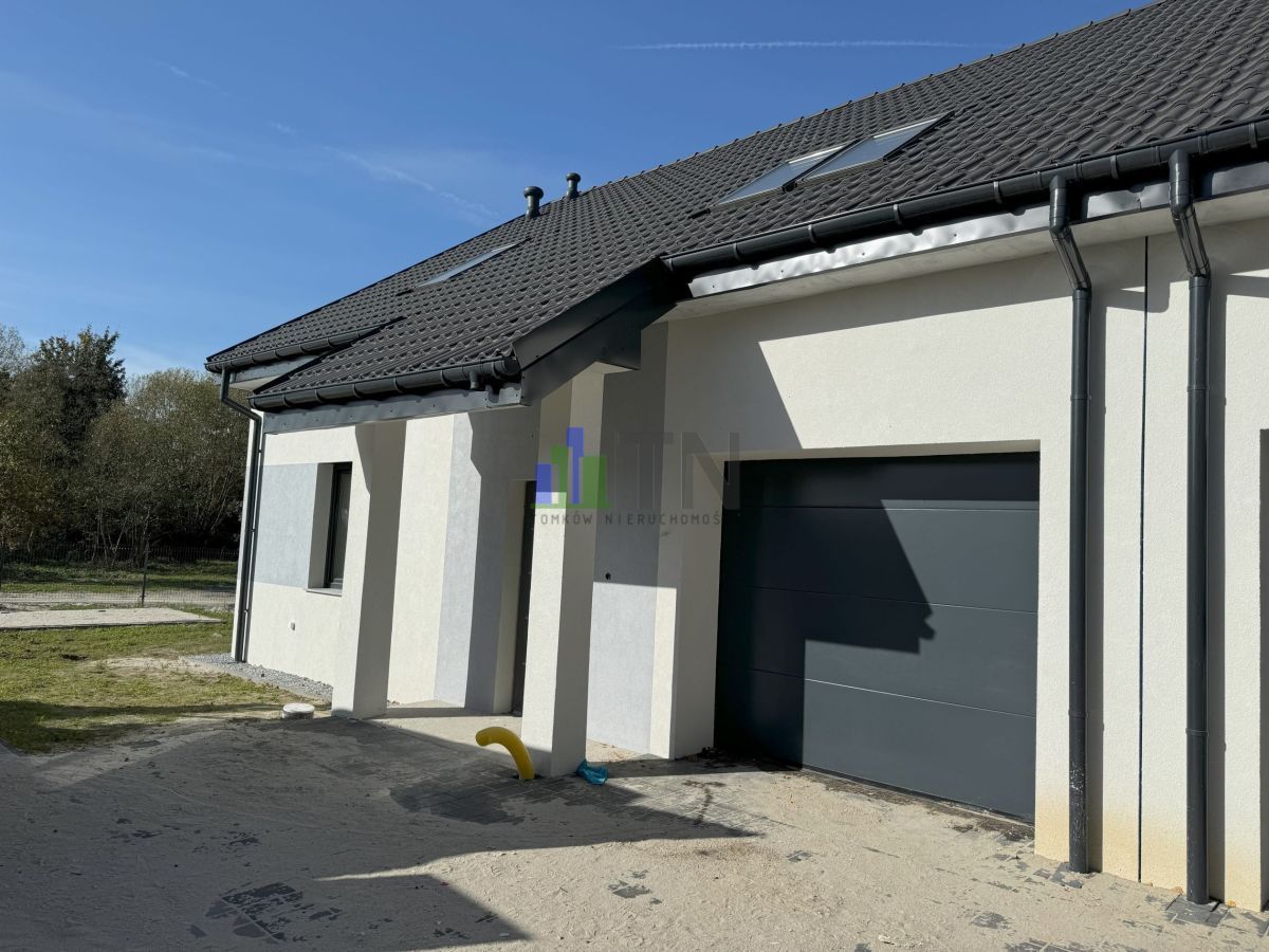 bliźniak, 5 pokoi Czernica. Zdjęcie 4