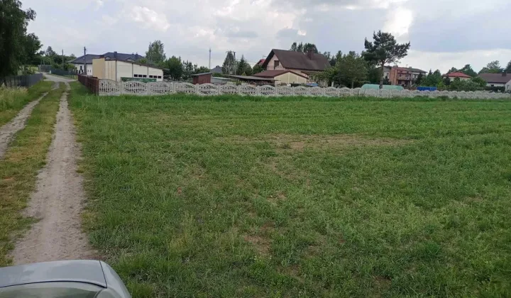 Działka rolno-budowlana Pławno, ul. Przedborska