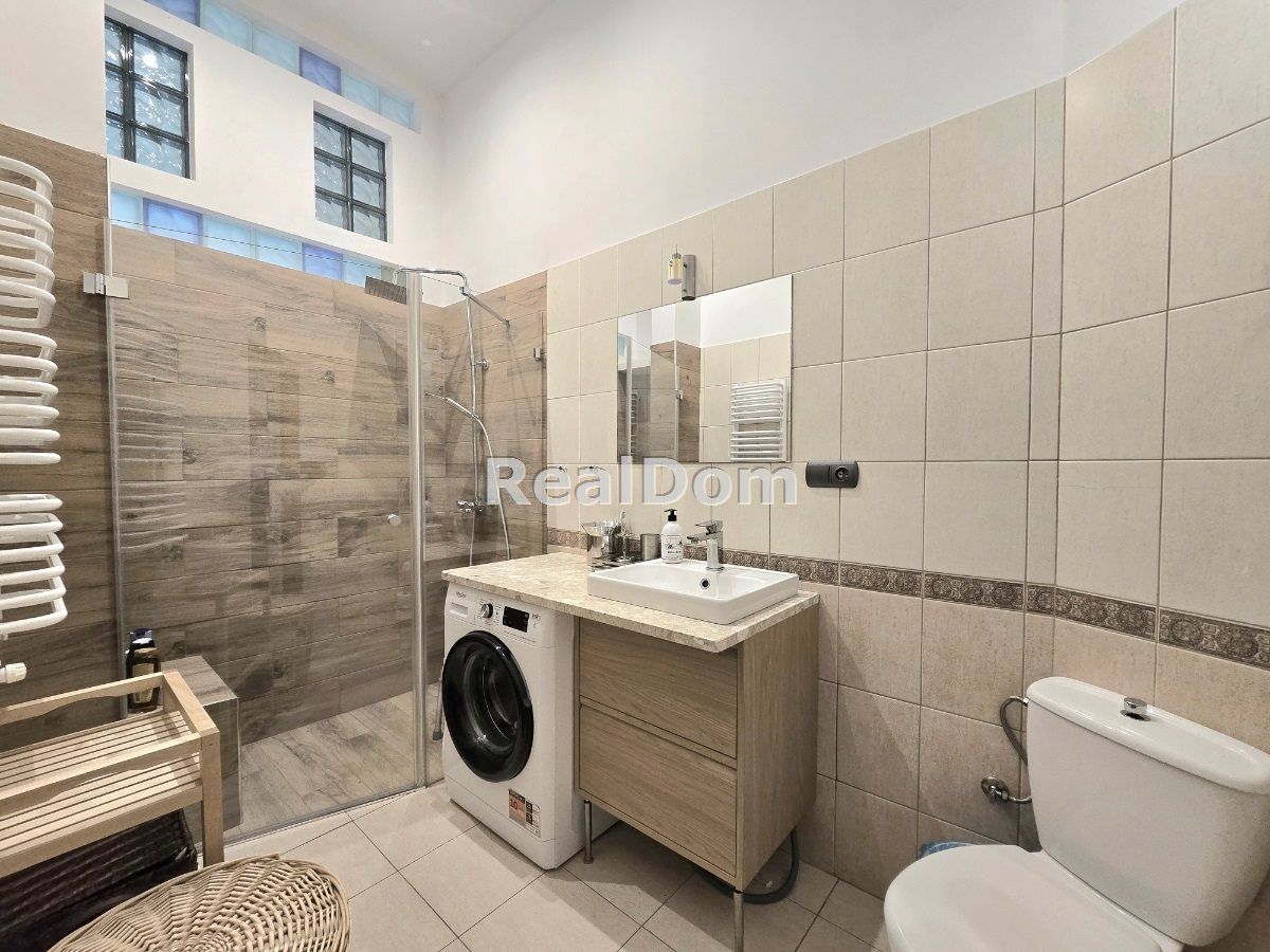 Mieszkanie 4-pokojowe Kraków Stare Miasto, ul. Szlak. Zdjęcie 5