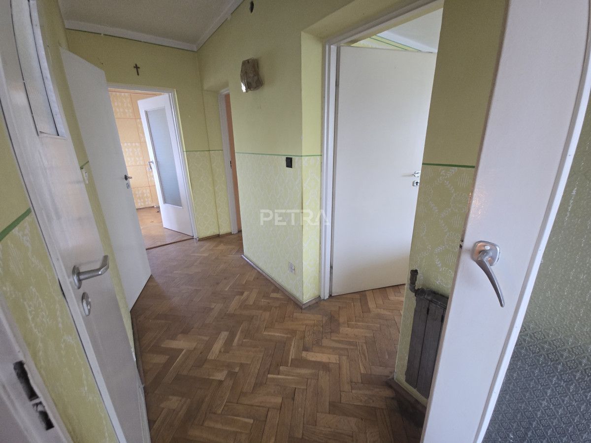 dom wolnostojący, 4 pokoje Bieganów, ul. Okrężna. Zdjęcie 12