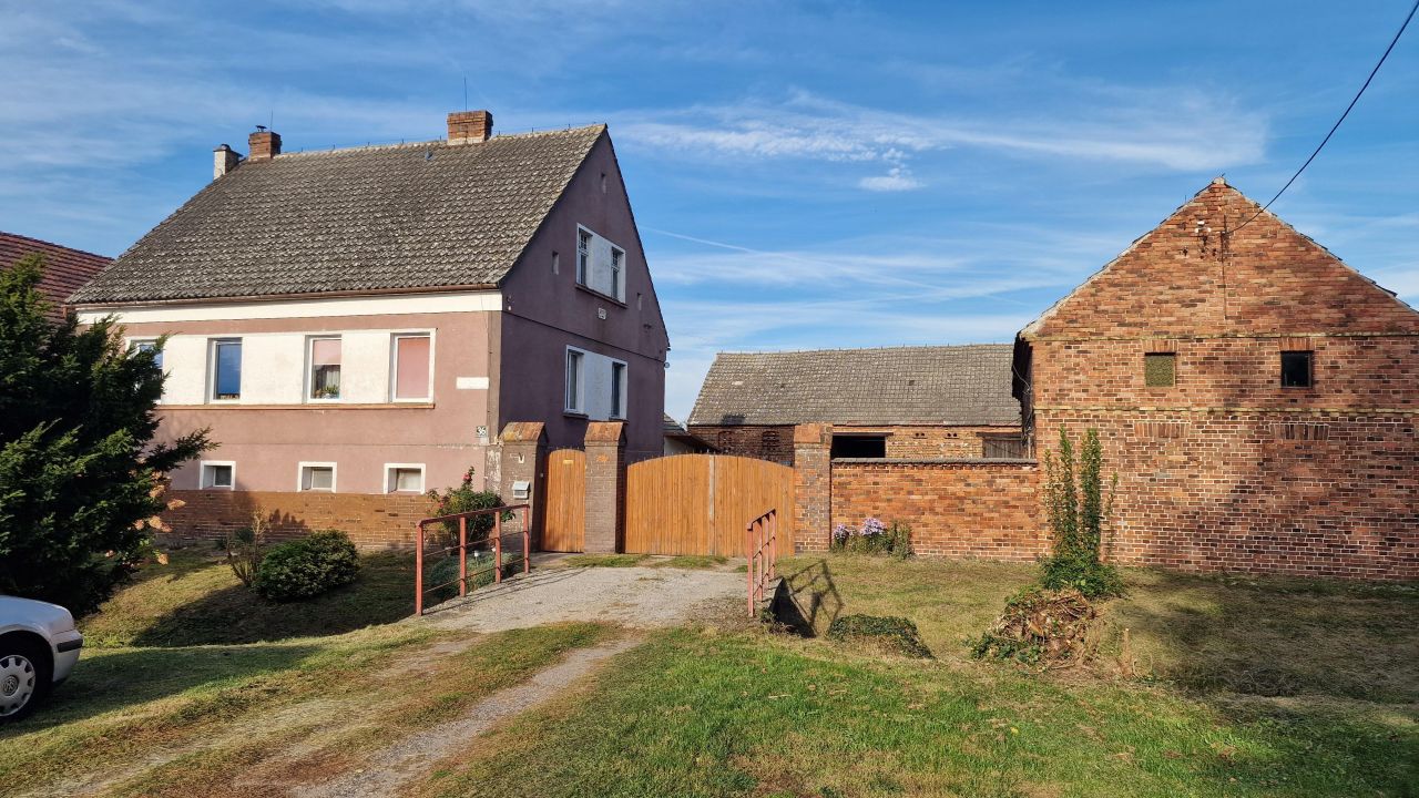 dom wolnostojący, 5 pokoi Stargard Gubiński. Zdjęcie 1