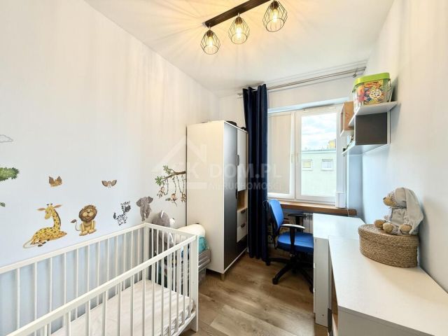 Mieszkanie 3-pokojowe Kielce Białogon. Zdjęcie 4