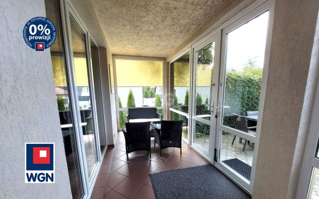 dom wolnostojący, 10 pokoi Budzistowo. Zdjęcie 12