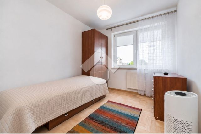 Mieszkanie 2-pokojowe Kraków Kurdwanów, ul. Marii i Bolesława Wysłouchów. Zdjęcie 4