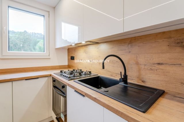 Mieszkanie 3-pokojowe Karniowice, ul. Osiedlowa. Zdjęcie 4