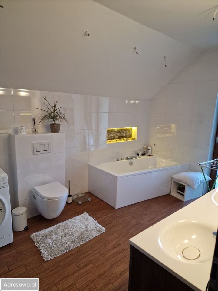 dom wolnostojący, 4 pokoje Jasienica. Zdjęcie 7