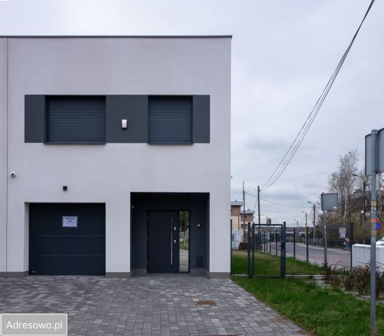 dom szeregowy, 5 pokoi Katowice Kostuchna, ul. Jaskrów. Zdjęcie 1