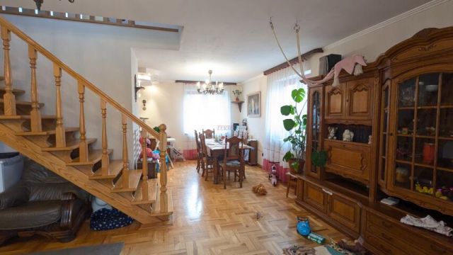 dom wolnostojący, 6 pokoi Złotokłos. Zdjęcie 8