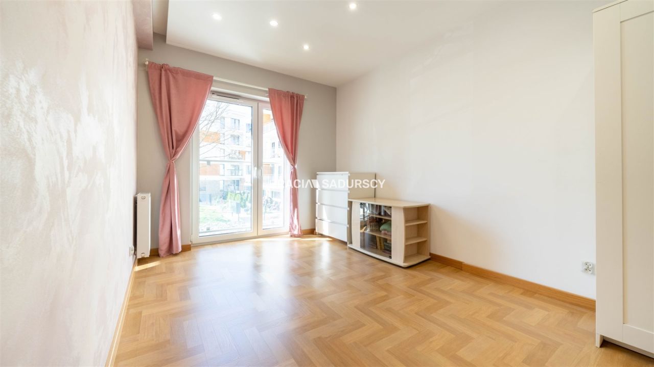 Mieszkanie 3-pokojowe Czarnochowice. Zdjęcie 9