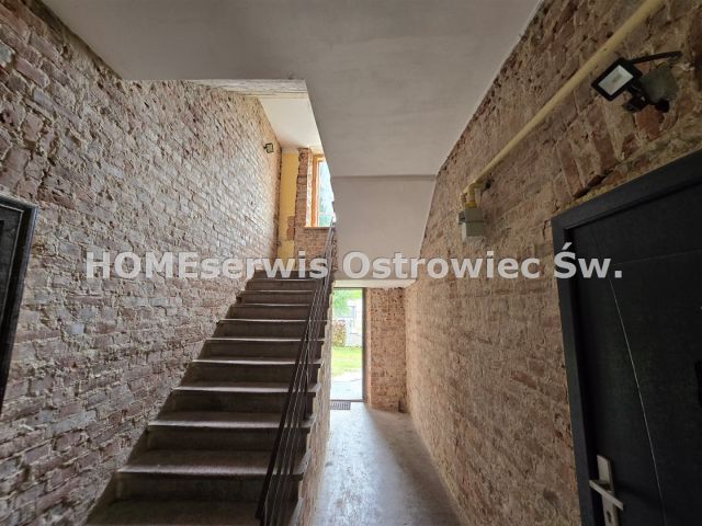 kamienica Ostrowiec Świętokrzyski Centrum, ul. Sławomira Czerwińskiego. Zdjęcie 26