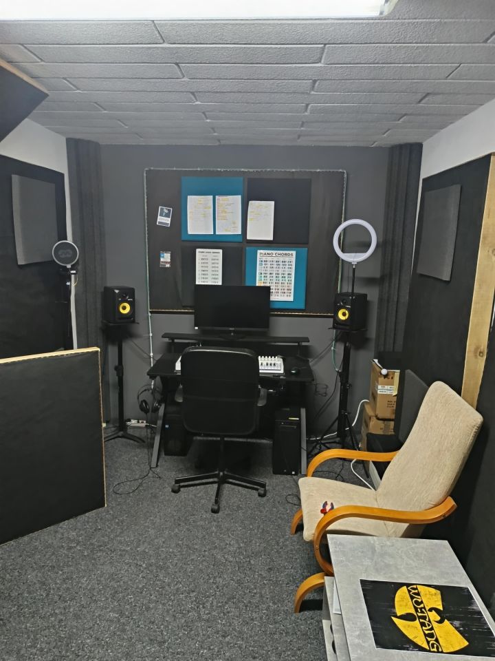 Lokal Oborniki, Ul. Mikolajczaka 11. Zdjęcie 1