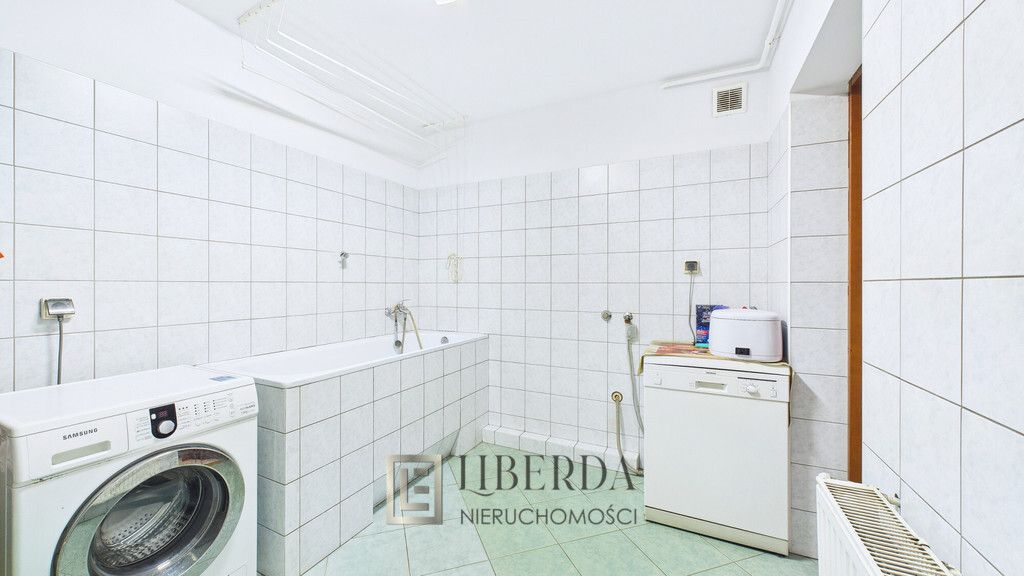 dom wolnostojący, 6 pokoi Zakrzów. Zdjęcie 17