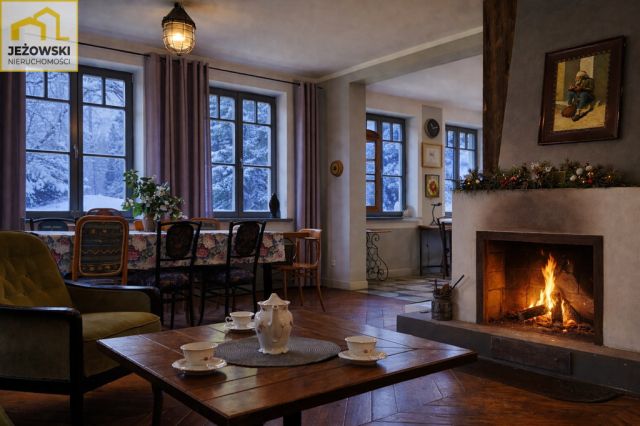 dom wolnostojący, 8 pokoi Kazimierz Dolny, ul. Nadedworce. Zdjęcie 1