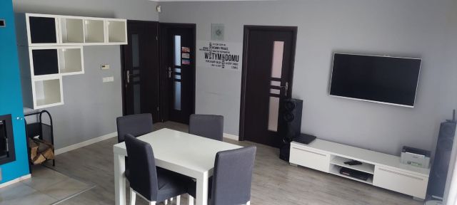 Mieszkanie 3-pokojowe Banino, ul. Tuchomska. Zdjęcie 1