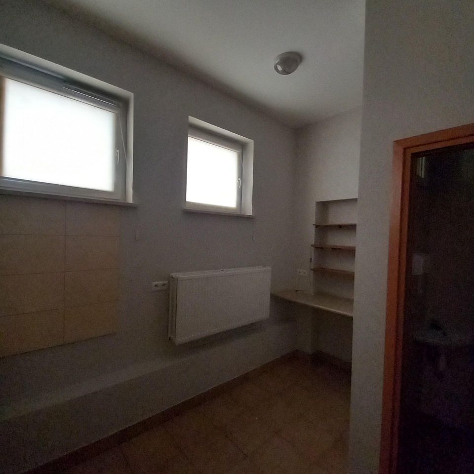 Lokal Kielce Centrum, ul. Chęcińska. Zdjęcie 12