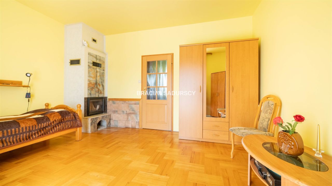 dom wolnostojący, 5 pokoi Grodkowice. Zdjęcie 10