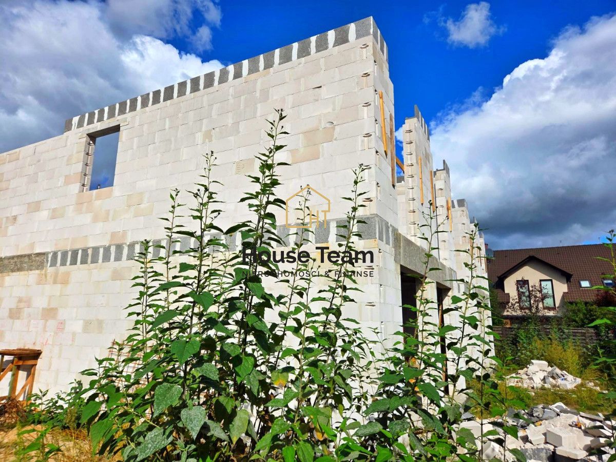 Mieszkanie 3-pokojowe Osielsko. Zdjęcie 3