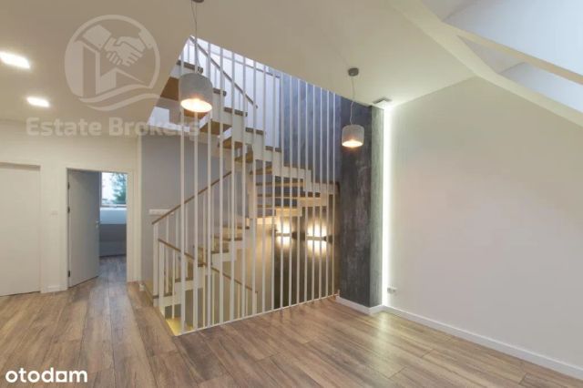 bliźniak, 6 pokoi Wrocław Krzyki, ul. gen. Stefana Grota-Roweckiego. Zdjęcie 10