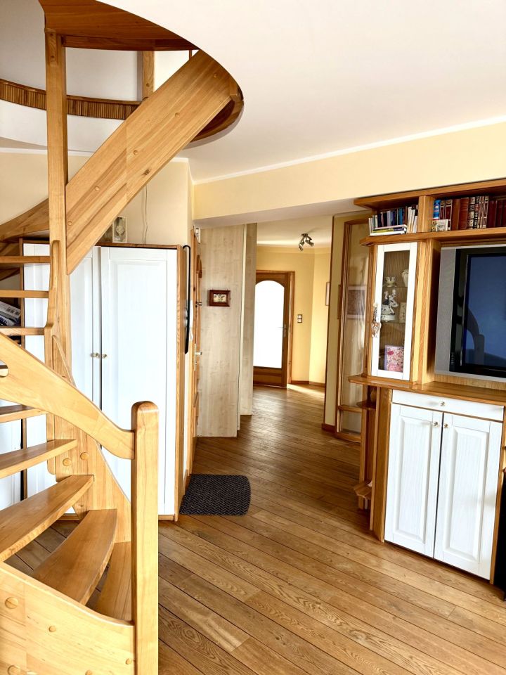 Mieszkanie 4-pokojowe Wałbrzych Piaskowa Góra, ul. Odlewnicza. Zdjęcie 4