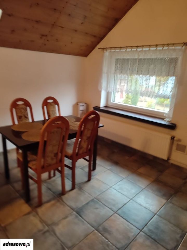 Mieszkanie 3-pokojowe Preczów, ul. Wiejska. Zdjęcie 2