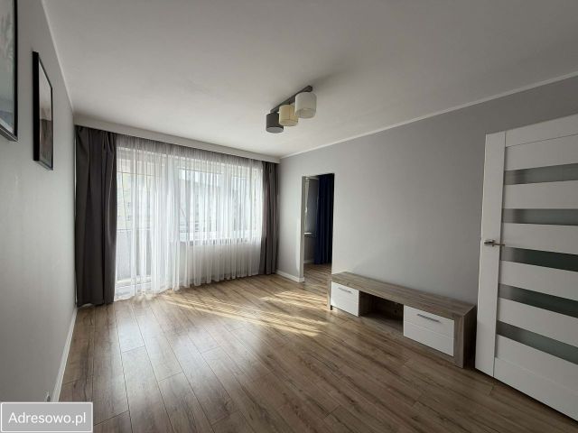 Mieszkanie 3-pokojowe Kutno, ul. Władysława Jagiełły. Zdjęcie 1