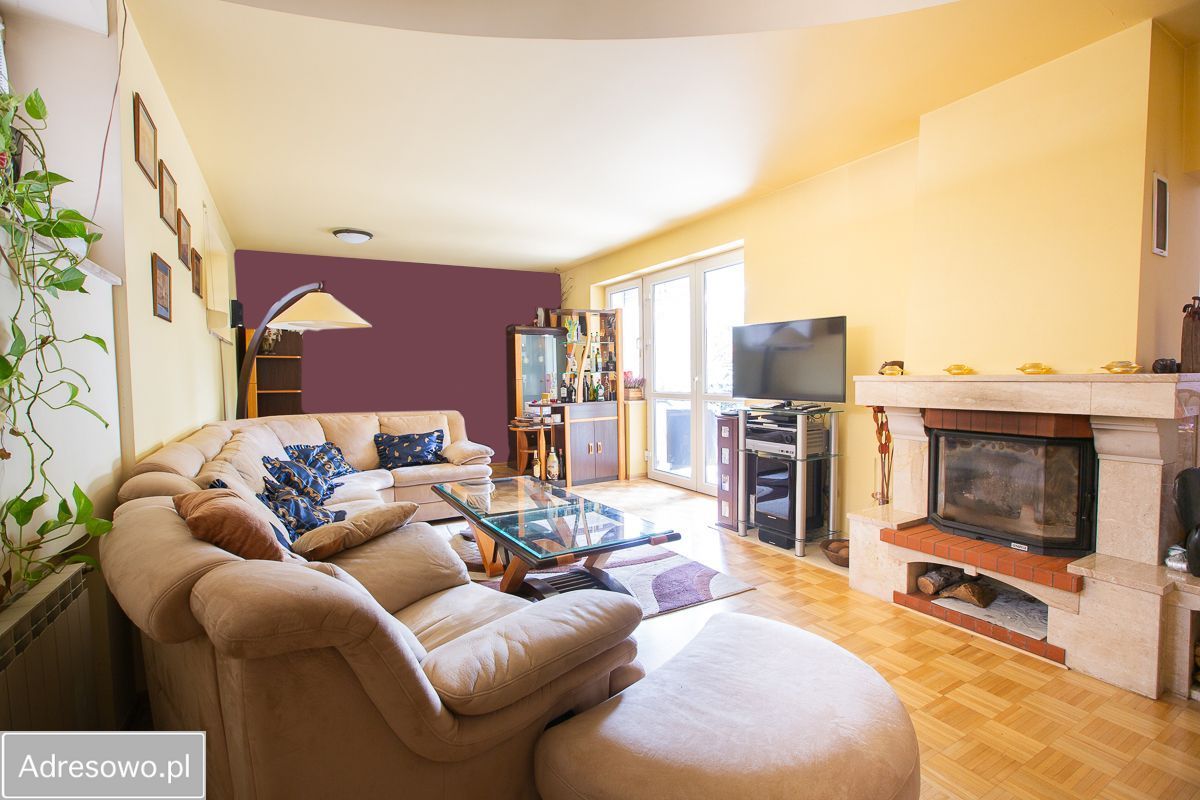 dom wolnostojący, 7 pokoi Warszawa Wola, ul. Białowiejska. Zdjęcie 10