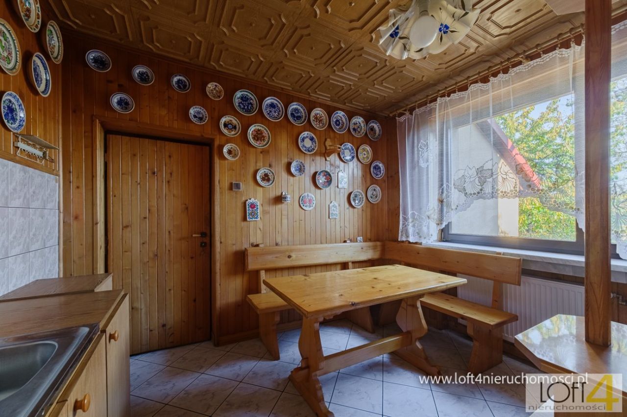 dom wolnostojący, 6 pokoi Borzęcin. Zdjęcie 14