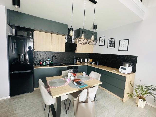 Mieszkanie 4-pokojowe Wrocław Maślice, ul. Bogatyńska. Zdjęcie 3