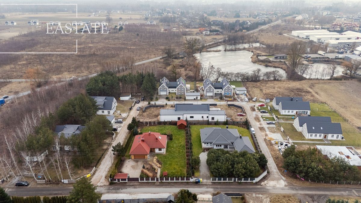 bliźniak, 5 pokoi Adamów. Zdjęcie 15