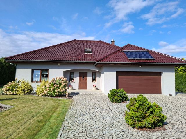 dom wolnostojący, 4 pokoje Kunów, Kunów. Zdjęcie 2