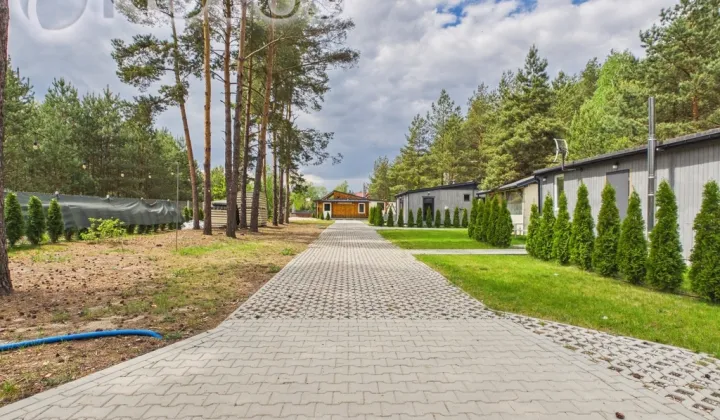 Nieruchomość komercyjna Borzymy