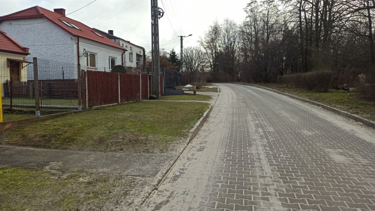 dom wolnostojący Ćmielów. Zdjęcie 4