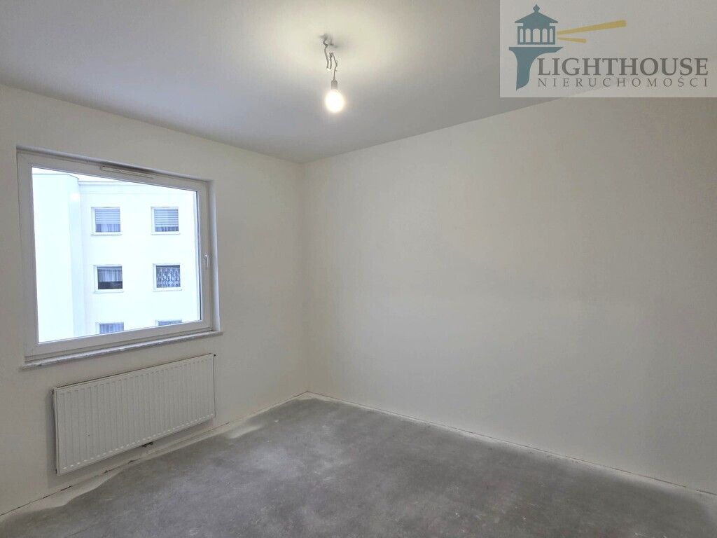 Mieszkanie 3-pokojowe Gdynia Obłuże, ul. kpt. Antoniego Ledóchowskiego. Zdjęcie 9