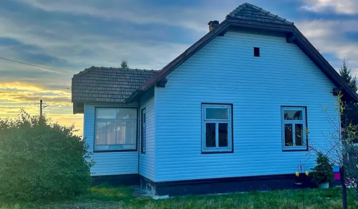 dom wolnostojący, 4 pokoje Krosno