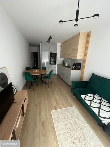 Mieszkanie 3-pokojowe Warszawa Praga-Południe, ul. Przeworska. Zdjęcie 1