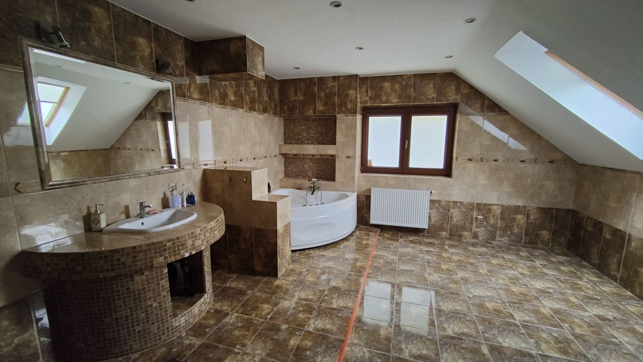 dom wolnostojący, 6 pokoi Brochocin. Zdjęcie 13