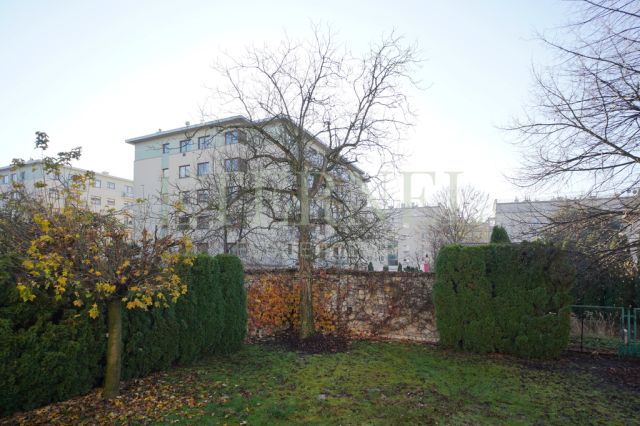 dom wolnostojący, 7 pokoi Kraków Bronowice, ul. Wojciecha Halczyna. Zdjęcie 19