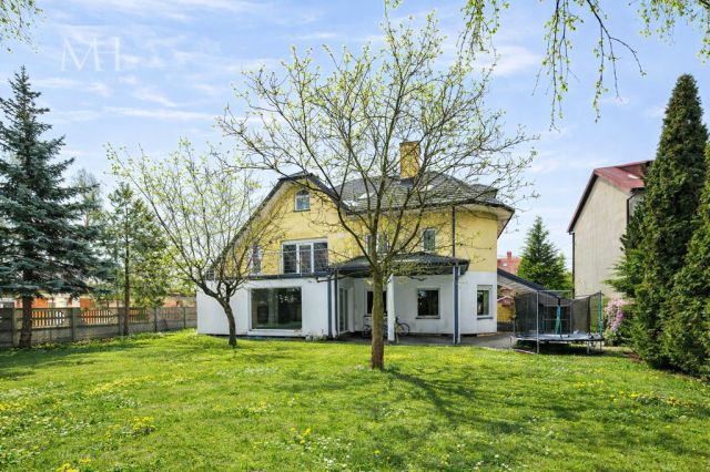 dom wolnostojący, 7 pokoi Łódź Nowe Złotno. Zdjęcie 2