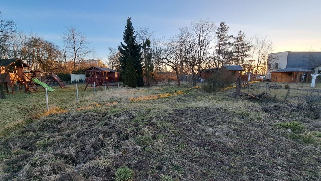 Działka rod Wrocław Żerniki, ul. Kosmonautów