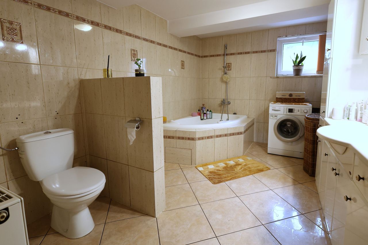 dom wolnostojący, 5 pokoi Raciąż, pl. Adama Mickiewicza. Zdjęcie 12