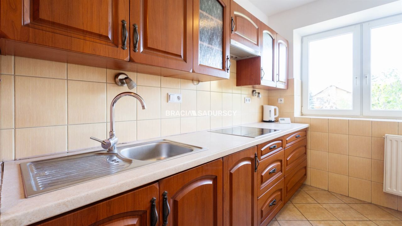 bliźniak, 6 pokoi Kokotów. Zdjęcie 18