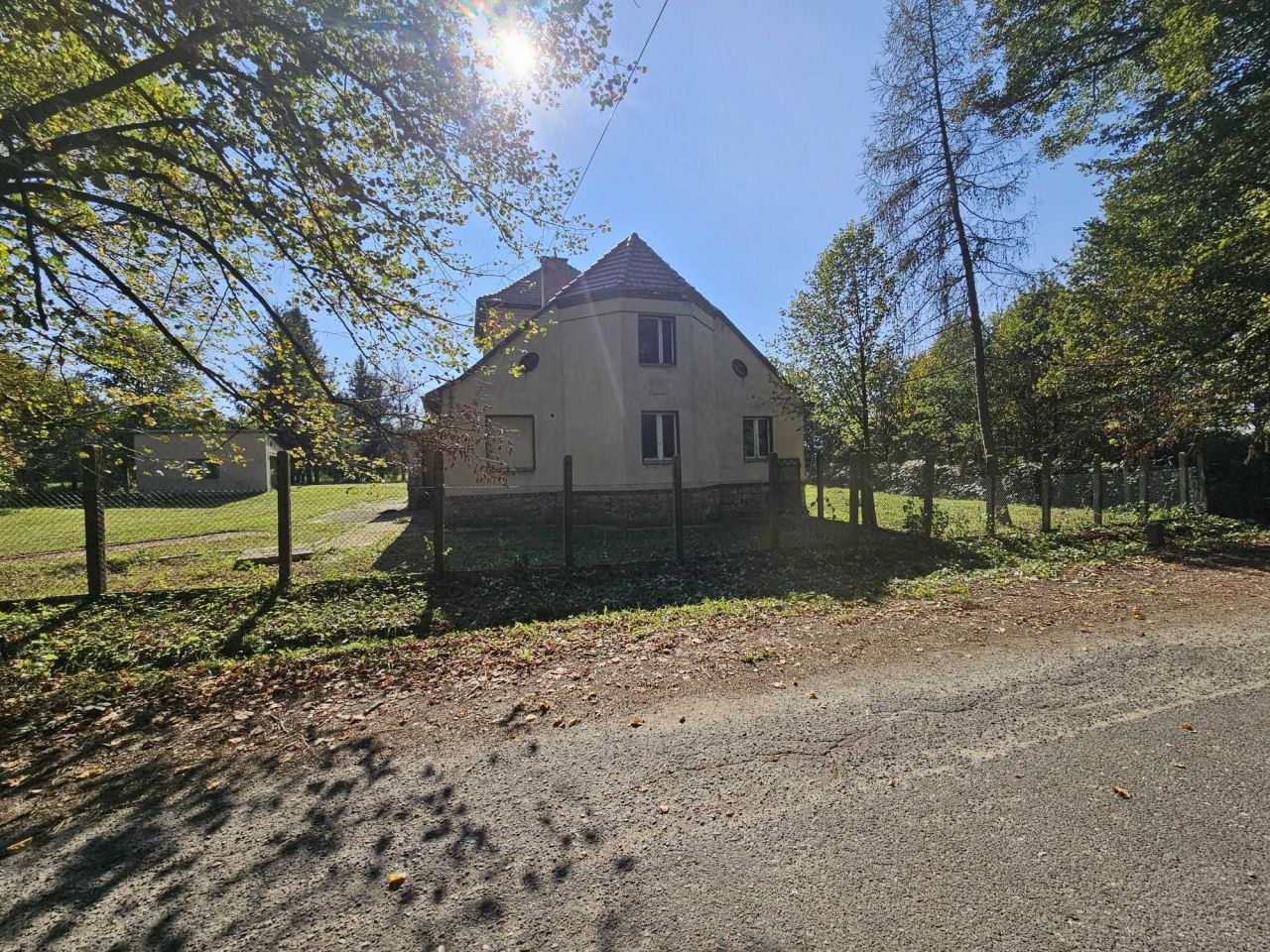 dom wolnostojący, 6 pokoi Cieszanowice. Zdjęcie 2