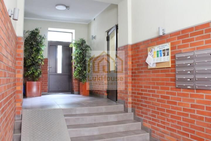 Mieszkanie 3-pokojowe Bytom Śródmieście, ul. marsz. Józefa Piłsudskiego. Zdjęcie 7