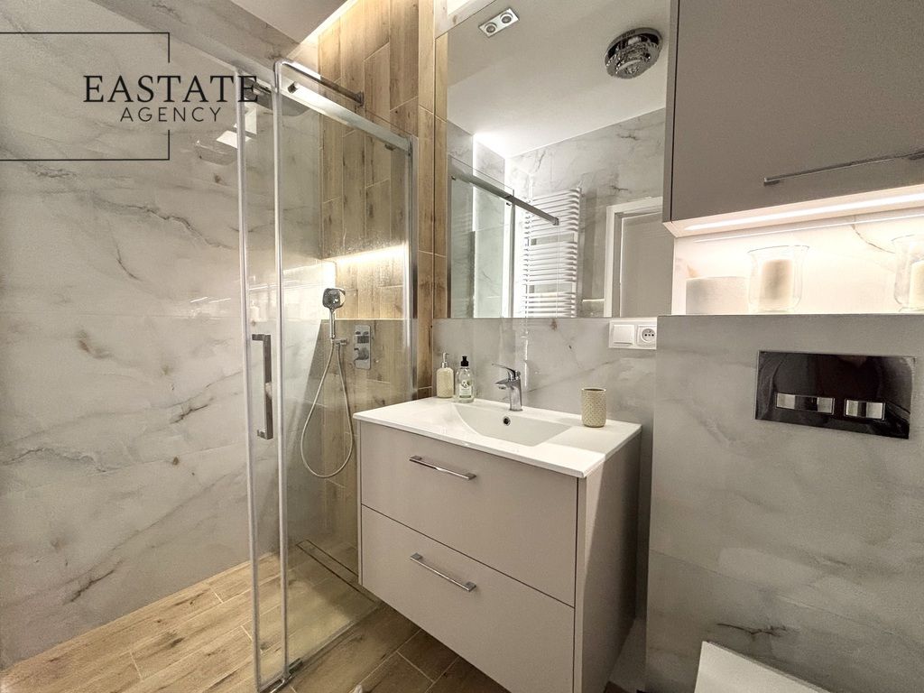 Mieszkanie 2-pokojowe Warszawa Śródmieście, ul. Chmielna. Zdjęcie 8