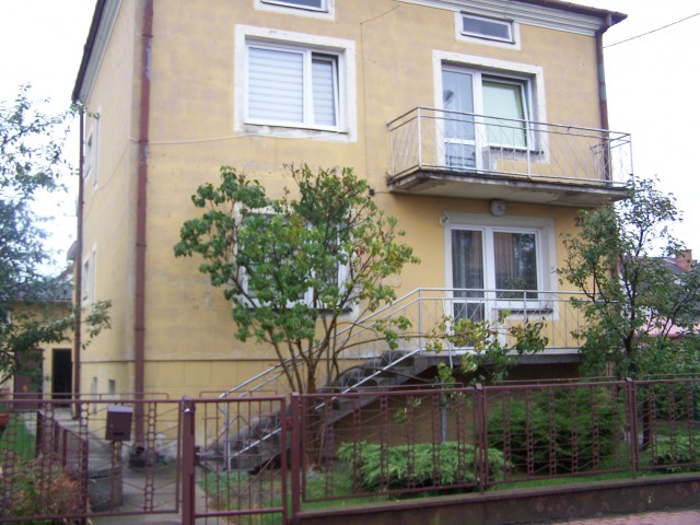 dom wolnostojący, 5 pokoi Radzyń Podlaski, ul. Gwardii. Zdjęcie 1