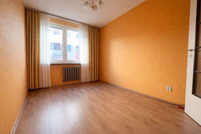 Mieszkanie 3-pokojowe Świnoujście, ul. Monte Cassino. Zdjęcie 3