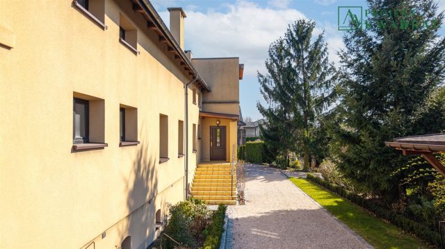 dom wolnostojący, 6 pokoi Chudów, ul. Szkolna. Zdjęcie 22